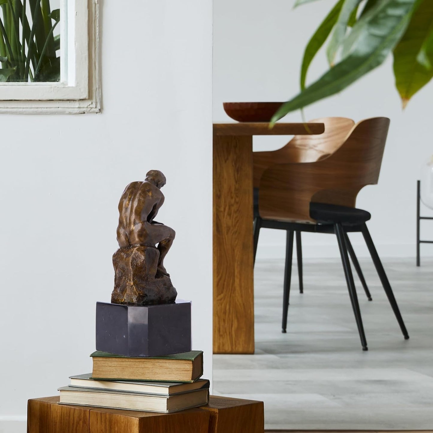 The Thinker Bronze Sculpture – Decorative Statue for Home, Office & Gallery