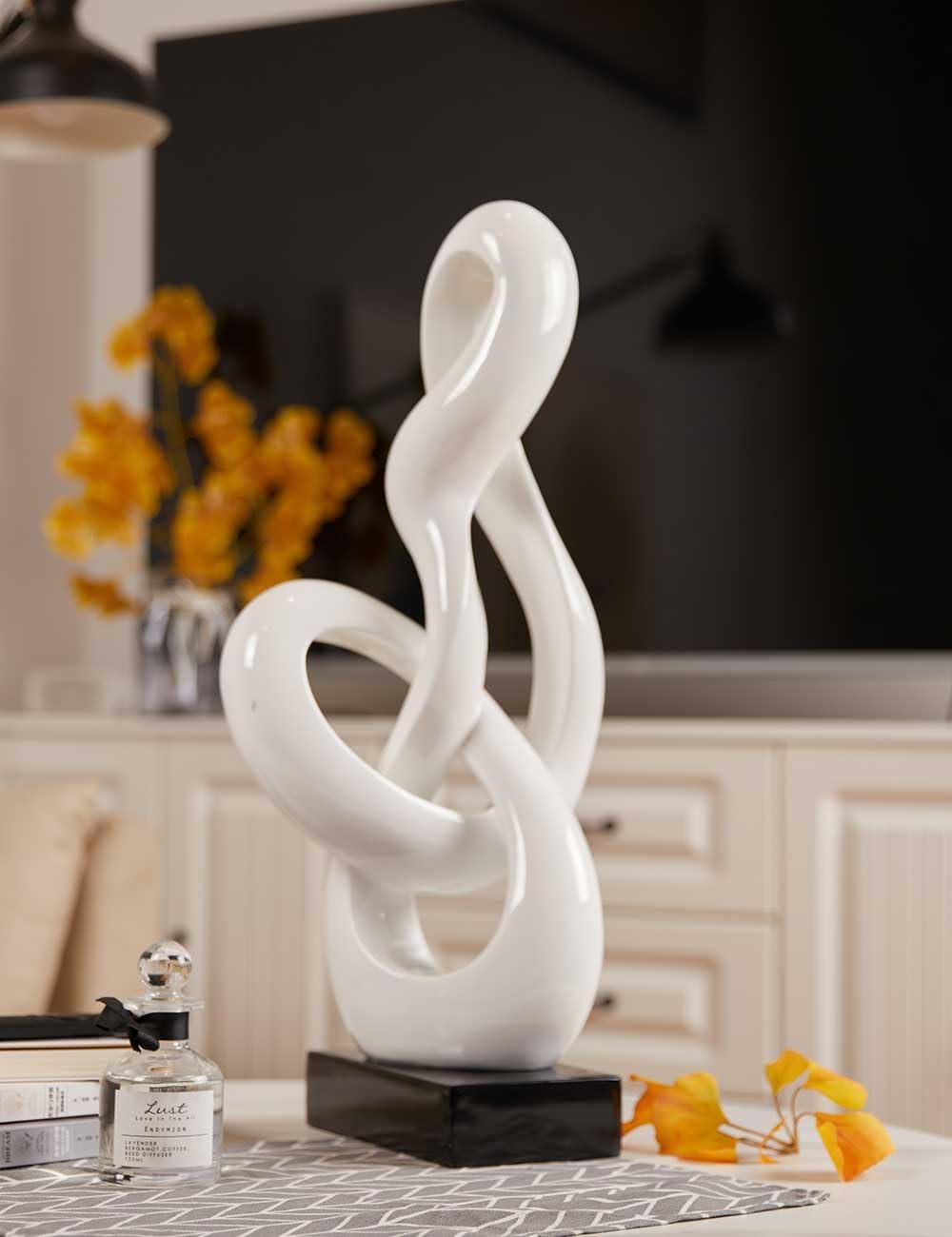 Modern Home Decor Treble Clef Sculpture